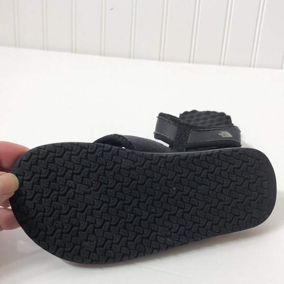 The North Face Toddler Boys Base Camp Thong Sandal. NEW - Picture 5 of 6